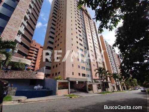 Amplio y luminoso apartamento en venta en La Trigaleña