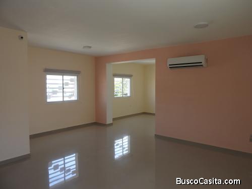 Apartamento de Lujo en Villa Doral. Ciudad Ojeda, Zulia, Venezuela. 