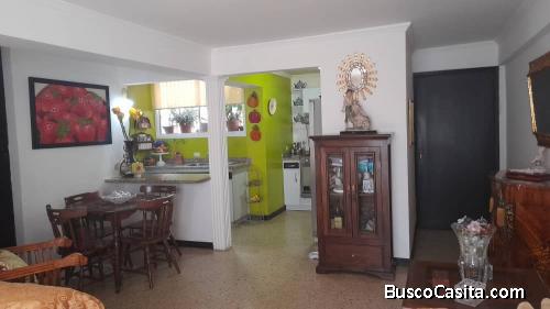 SE VENDE APARTAMENTO EDIF. LA PARAGUA ZONA NORTE MARACAIBO