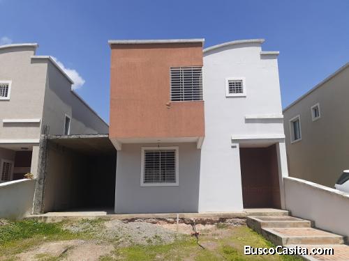 Casa en Venta en Barquisimeto Este, ciudad Roca FOB-TH-025 Jessica Medina