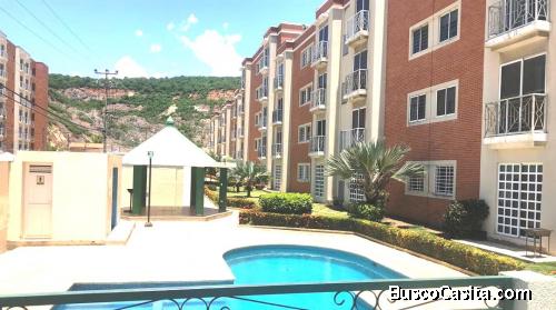 VENTA  APARTAMENTO EN  RES. MACAU. AV.COSTANERA