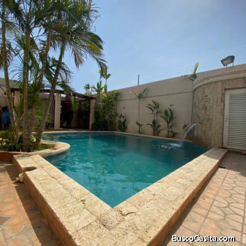 Bella  CASA  VENTA  Villa Cerrada  Zona Norte Villa 2000