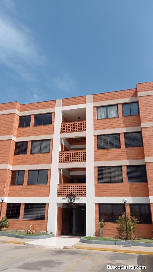 Se vende Apartamento Residencia. Bayona Av. Milagro Maracaibo