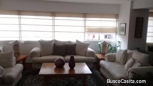 SE VENDE BELLO APTO. EDIFICIO MIRASOL SECTOR LA LAGO 