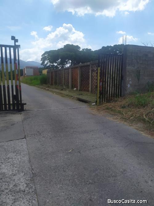 Vendo Terreno en Conjunto Residencial Privado Naguanagua Sector Manantial ATT-104