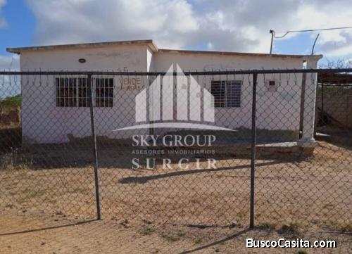 En venta terreno con bienechuria en Los Olivos