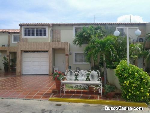 Hermosa  CASA  en Venta  Res Villa Casa Lago II