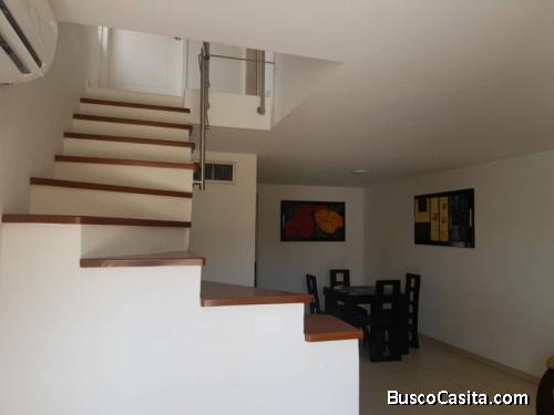 Casa  en Venta  Villa Cerrada   Cabo Norte Maracaibo
