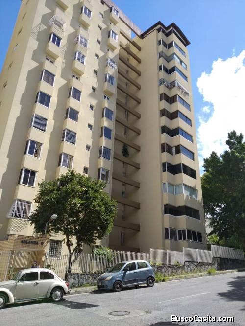 Apartamento en Santa Rosa de Lima, Ccs. FOA-1608