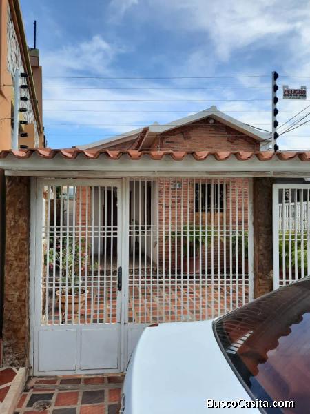 CASA  en Venta Uso Comercial 