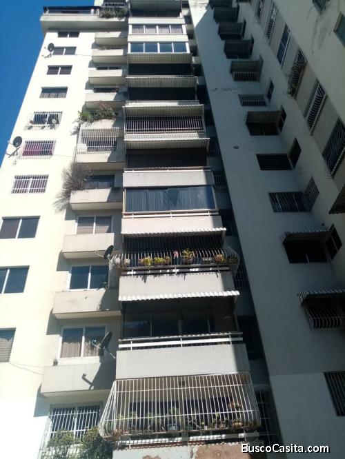 Venta de apartamento en el  Paraíso frente a la Plaza Washington