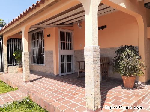 Casa en Venta en Cabudare urb Valle Hondo FOB-C-019 Jessica Medina