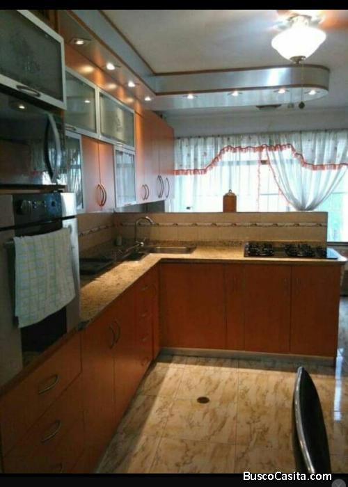 Hermoso y Lujoso Apartamento en Residencias Edinerca La Victoria 