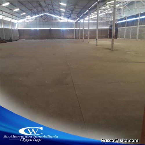 Se alquila galpón en la Av. Manaure