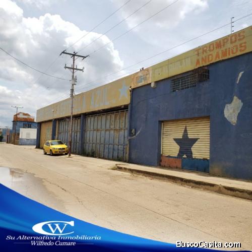 Se vende galpón en la Av. Shema Saher 