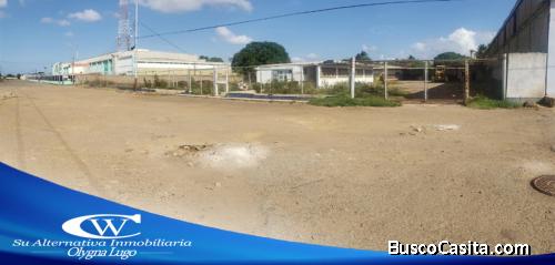 Se vende terreno en la Av. Tirso Salaverría