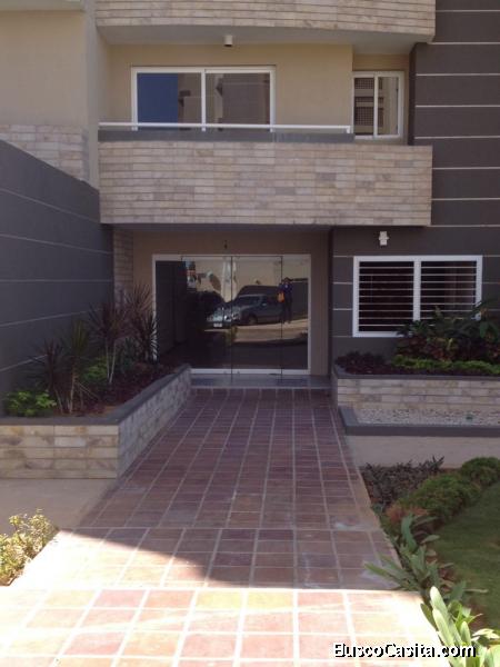 Moderno Apartamento  VENMTA  Res  Lago Country