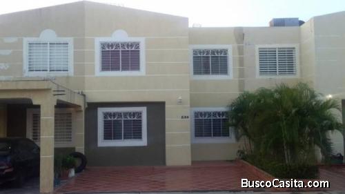 VENTA Townhouse Terrazas del Lago Maracaibo