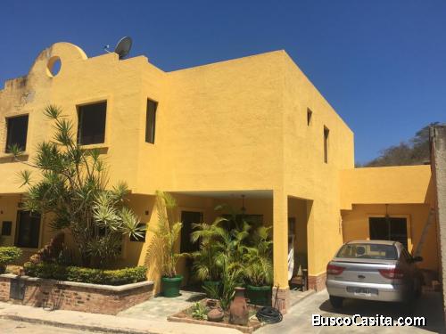 Town house en Mañongo