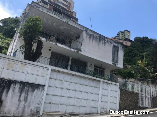 CASA EN VENTA COLINAS DE BELLO MONTE
