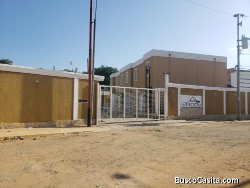 SE  VENDE CASA Sector Isla Dorada