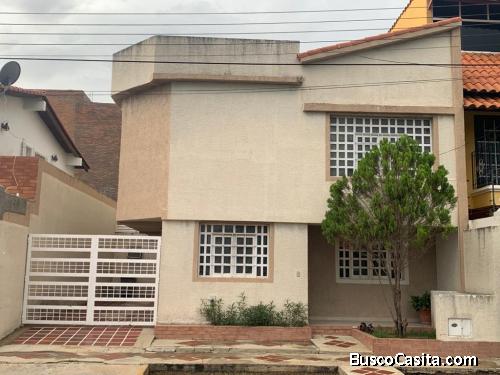 EN VENTA CASA EN NUEVA BARCELONA 