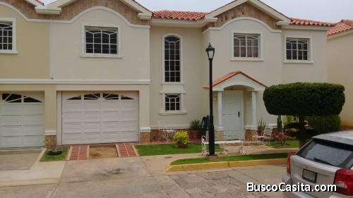 CASA VENTA ZONA NORTE MARACAIBO API 1802 ISABEL QUINTERO