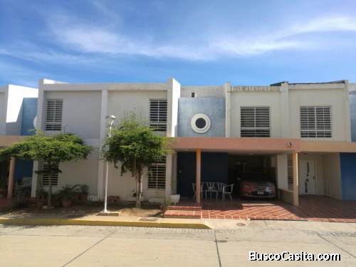 Bello Townhouse  en VENTA  Maracaibo Villa Cerrada