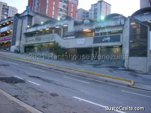 Se vende Centro Comercial  MLS 21-20527