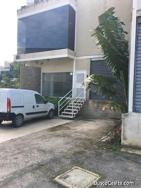 Local o galpón en Los Robles