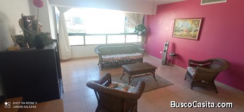 Bello apartamento en el estado vargas, frente a la Marina yatch club & golf de carablleda