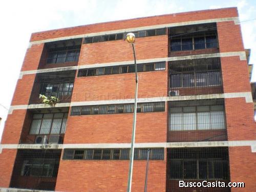 Se vende galpón Boleíta Norte MLS 21-15929