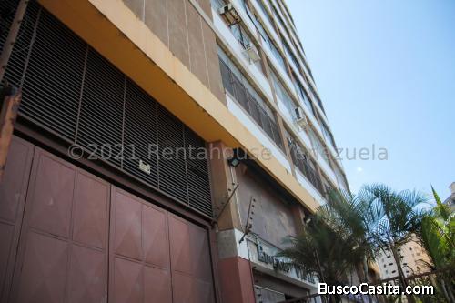 Se vende galpón Boleíta Norte  MLS 21-24987