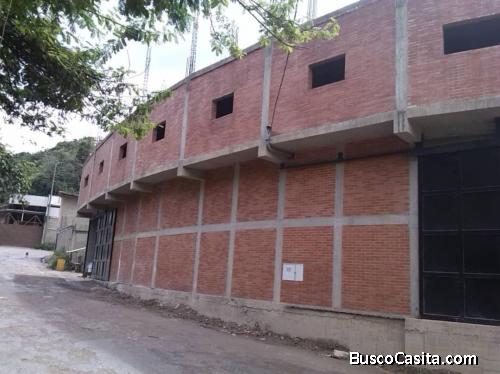 Se vende galpón Baruta MLS 21-7814