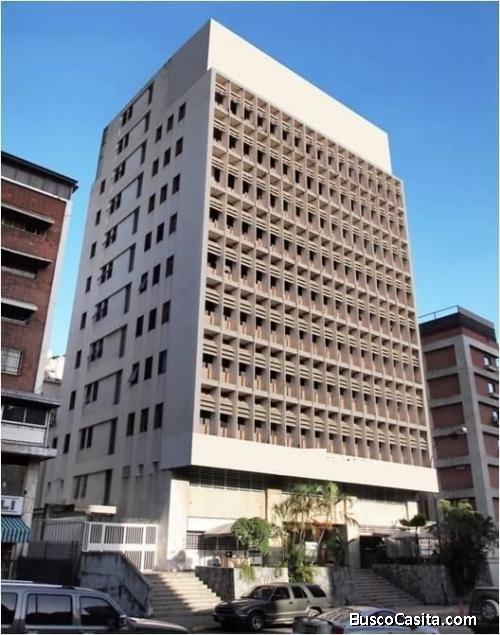 Se vende edificio Las Palmas MLS 20-18274
