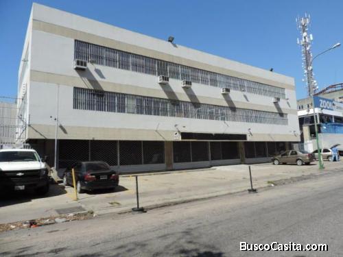Se vende edificio La Urbina MLS 21-10051