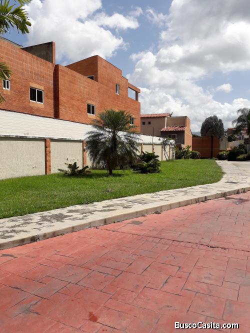 Sky Group vende un townhouse de 5 habitaciones 