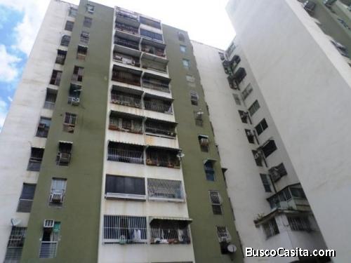 Se vende apartamento MLS 20-17134