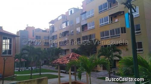 Se vende apartamento MLS 22-2179