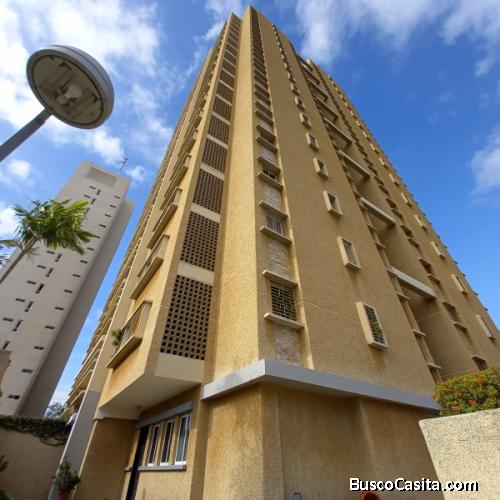 Bello Apartamento  Maracaibo VENTA  Av Universidad 