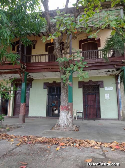 Casa/Posada Colonial en la playa (La Guaira) EN VENTA