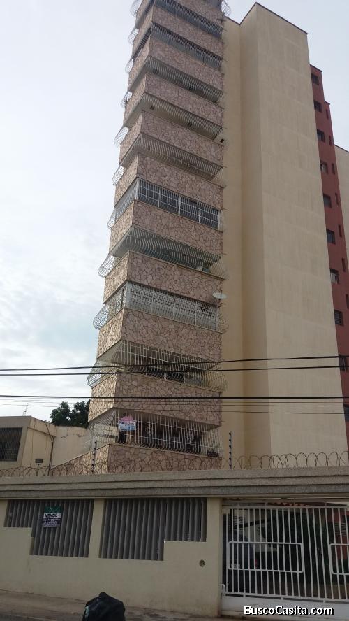 En Venta Amplio y cómodo Apartamento  Residencias Andreina 