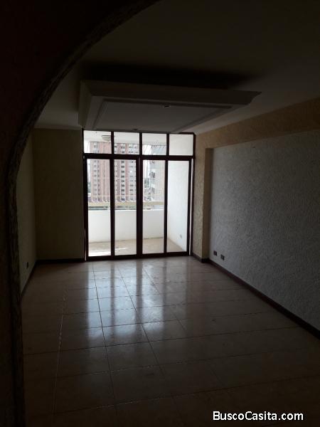 Apartamento  en Alquiler  Sector  Delicias Maracaibo