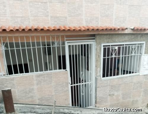 Se vende casa en catia los Magallanes