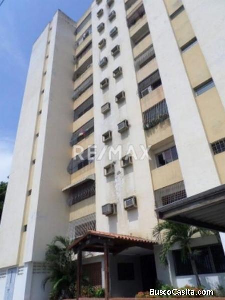 Hermoso y Practico Apartamento  ALQUILER 