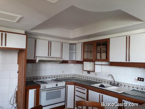 Alquiler Res   Los Jardines  Apartamento