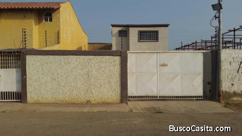 OFERTA TOWN HOUSE TOTALMENTE AMOBLADO Y EQUIPADO.