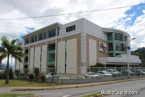 Se Vende amplio local de 68m² en C.C. Millenium (Mérida)