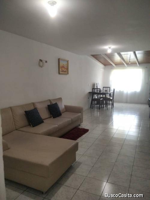 Venta de apartamento en Guatire, urb. Alto Grande