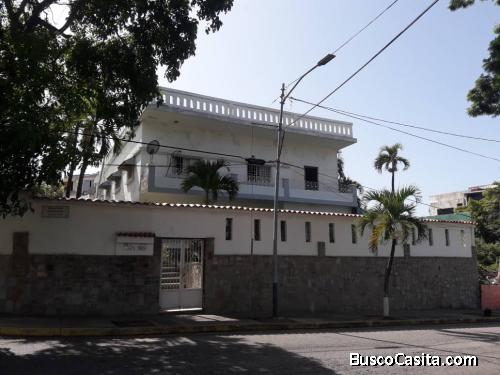 Anexo vacacional en La Guaira EN ALQUILER